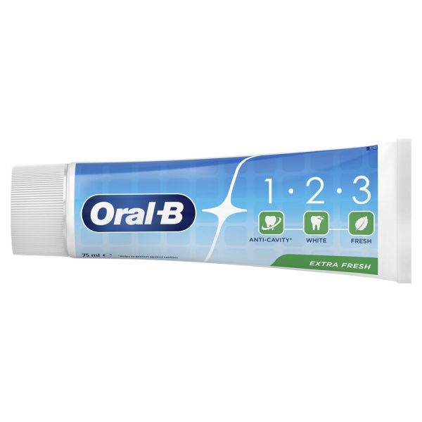 1+1 gratis: Oral-B Tandpasta 1-2-3 Frisse mint 75 ml