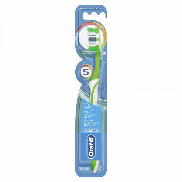 1+1 gratis: Oral-B Tandenborstel Complete 5 Way Clean Medium