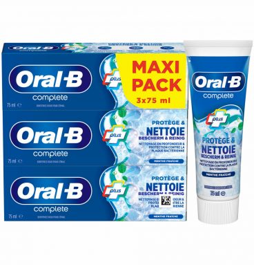 1+1 gratis: Oral-B Tandpasta Complete Protect&Clean 3 x 75 ml