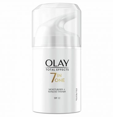 1+1 gratis: Olay Touch of Sun 7-in-1 Dagcrème en Zelfbruiner SPF 12 50 ml