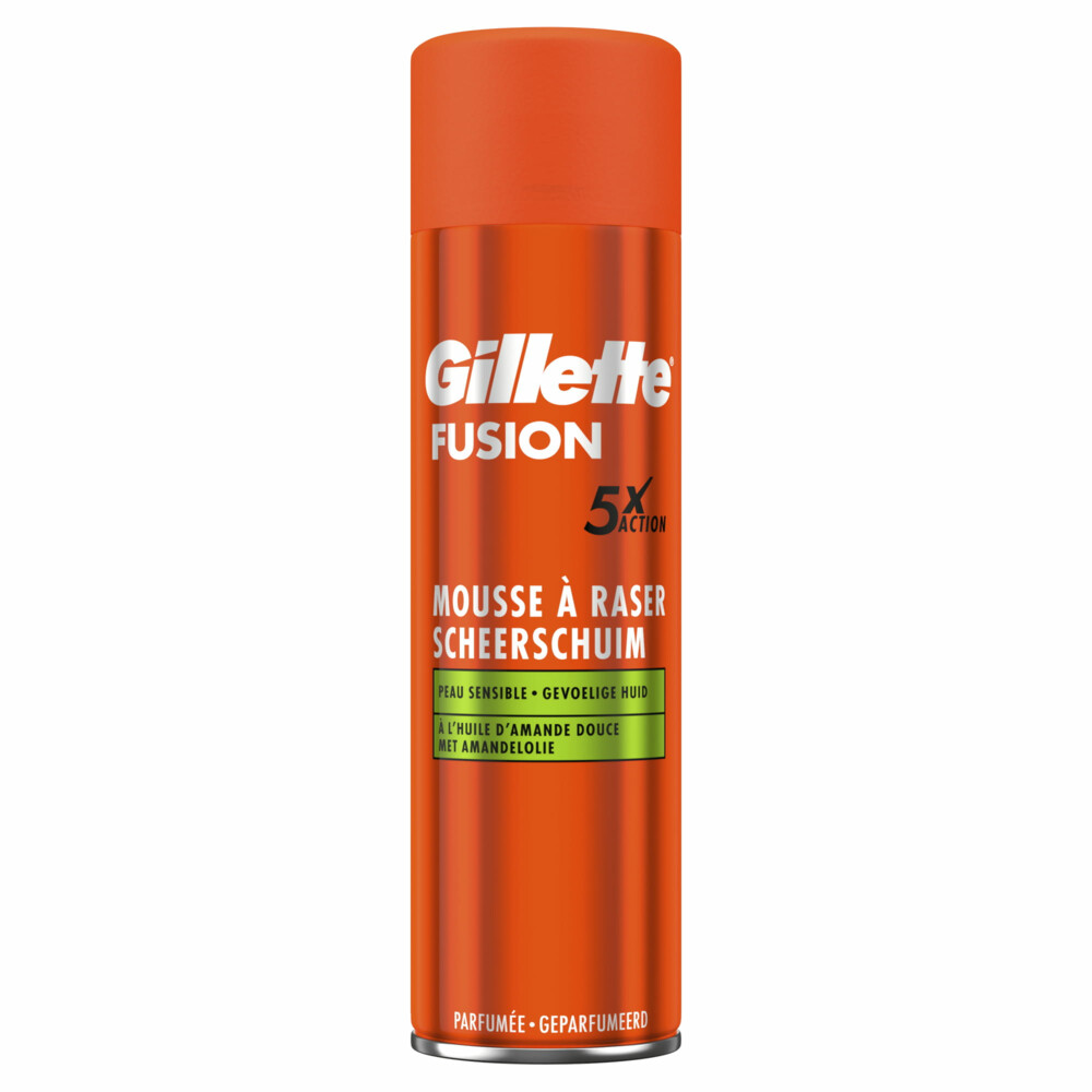 Gillette Fusion Scheerschuim Met Amandelolie Voor De Gevoelige Huid 250 ml