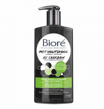 4x Bioré Houtskool Diepe porie cleanser 200 ml