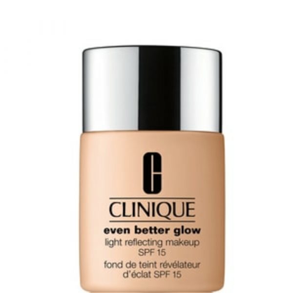 Clinique Even Better Glow Foundation CN 20 Fair