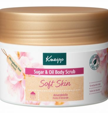 4x Kneipp Sugar Body Scrub Amandel 220 gr