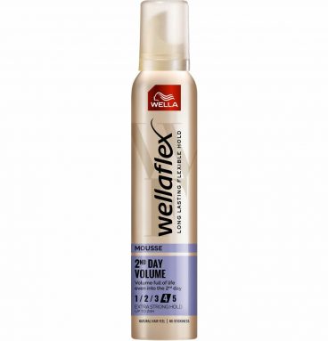 Wella Flex 2nd Day Volume Mousse 200 ml